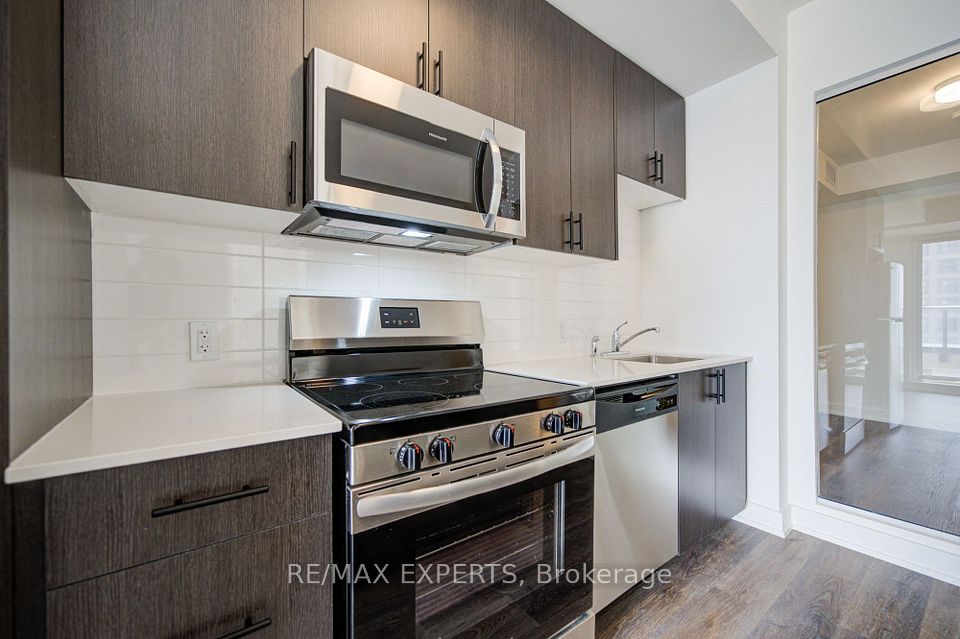 2475 Old Bronte Road 515, Oakville, ON L6M 5S7 10