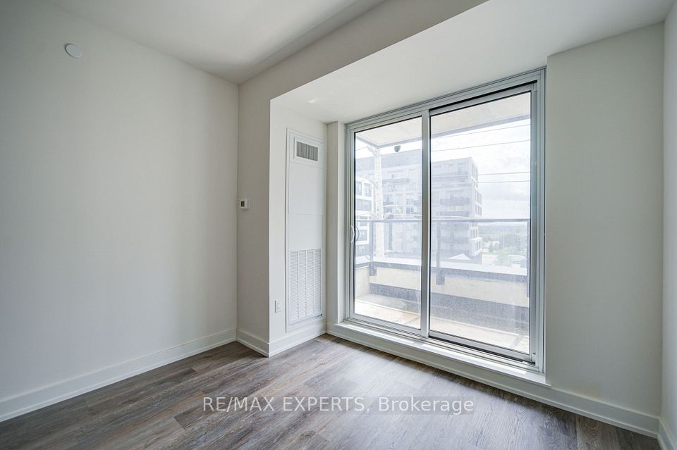 2475 Old Bronte Road 515, Oakville, ON L6M 5S7 15