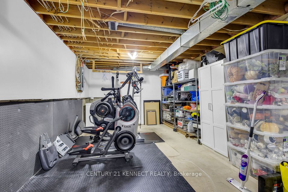 51 Vodden Street W, Brampton, ON L6X 2W6 23