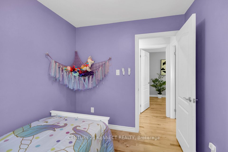 51 Vodden Street W, Brampton, ON L6X 2W6 14