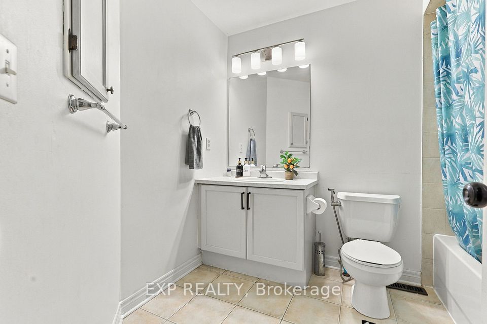 85 Heartview Road, Brampton, ON L6Z 0C9 14