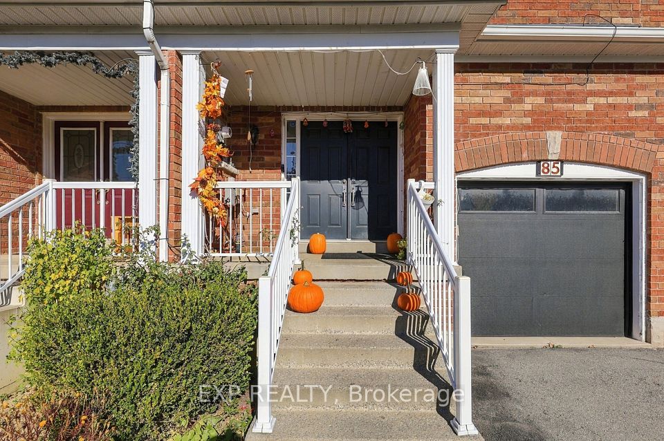 85 Heartview Road, Brampton, ON L6Z 0C9 2