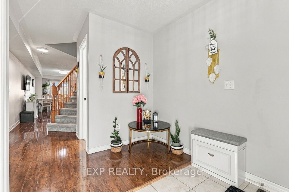 85 Heartview Road, Brampton, ON L6Z 0C9 3