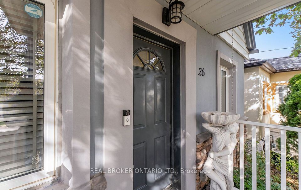 26 Roxaline Street, Toronto, ON M9P 2Y9 2