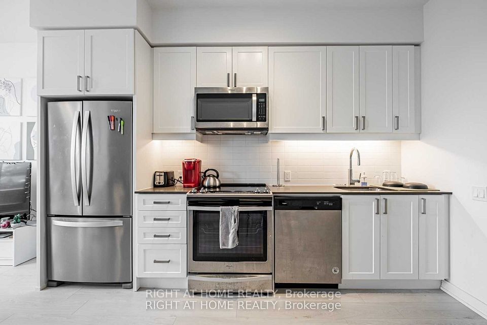8 Nahani Way 303, Mississauga, ON L4Z 4J8 13