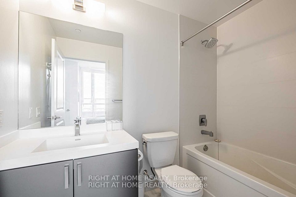 8 Nahani Way 303, Mississauga, ON L4Z 4J8 22