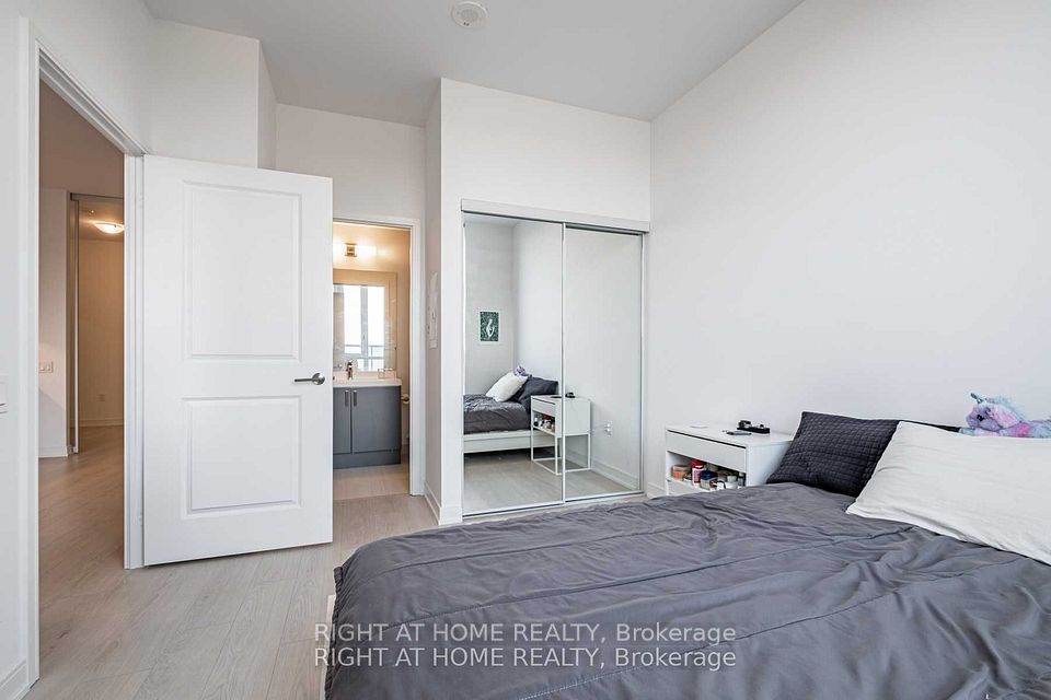 8 Nahani Way 303, Mississauga, ON L4Z 4J8 21