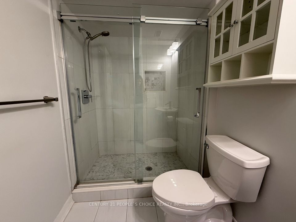 2906 Peacock Drive BSMT, Mississauga, ON L5M 5S2 22