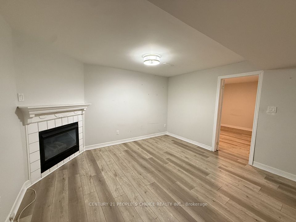2906 Peacock Drive BSMT, Mississauga, ON L5M 5S2 17