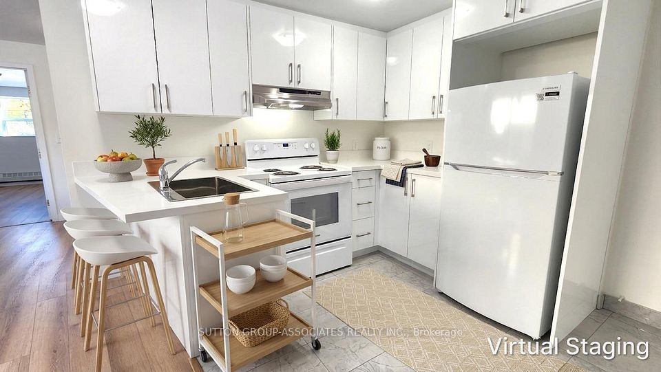 2356 Islington Avenue 105, Toronto, ON M9W 3X3 11