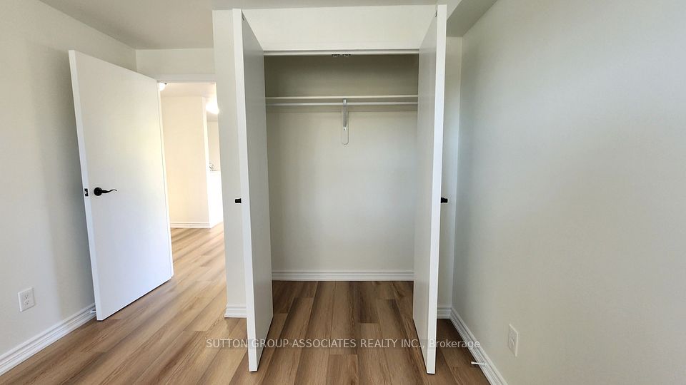 2356 Islington Avenue 105, Toronto, ON M9W 3X3 21