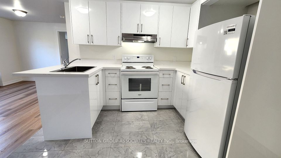 2356 Islington Avenue 105, Toronto, ON M9W 3X3 10