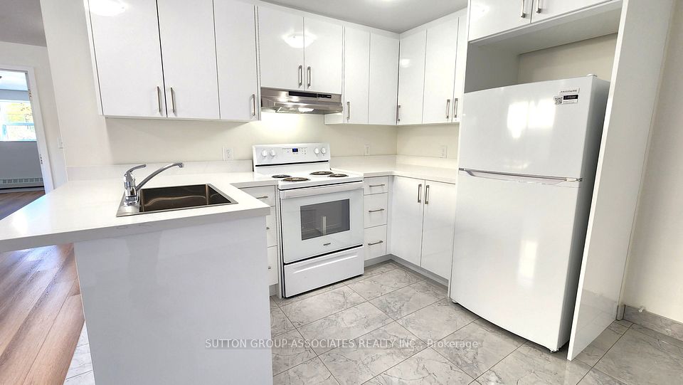 2356 Islington Avenue 105, Toronto, ON M9W 3X3 12