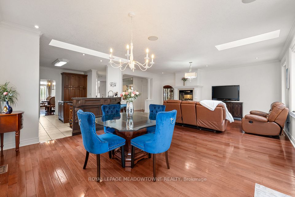 17 Mcnutt Street, Brampton, ON L6Y 5L3 15