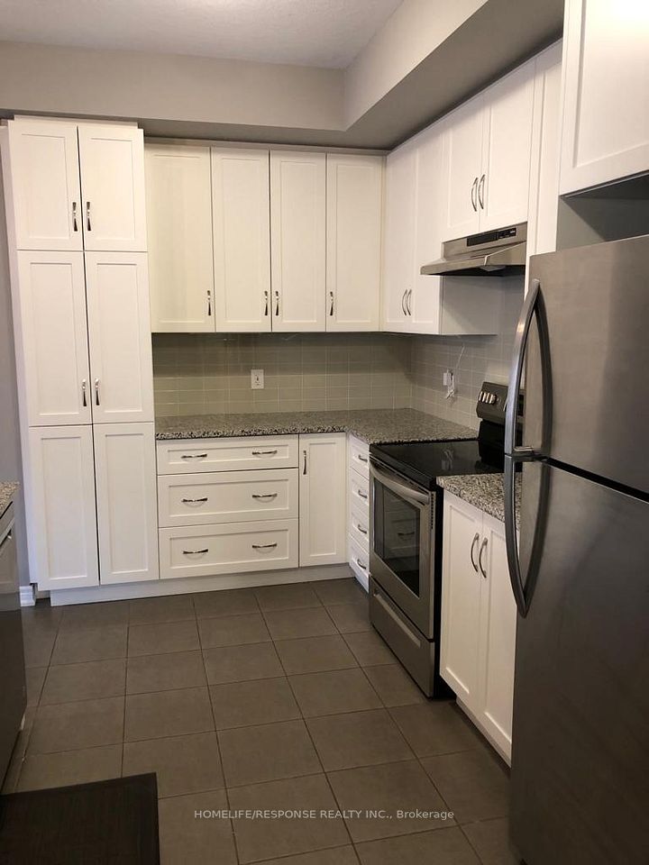 385 GRANTHAM COMMON Common, Oakville, ON L6H 0P8 3