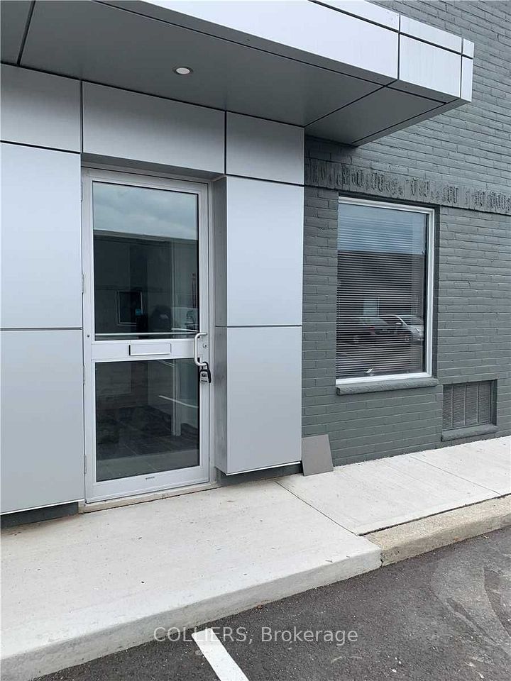 25 Coronet Road 5, Toronto, ON M8Z 2L8 4