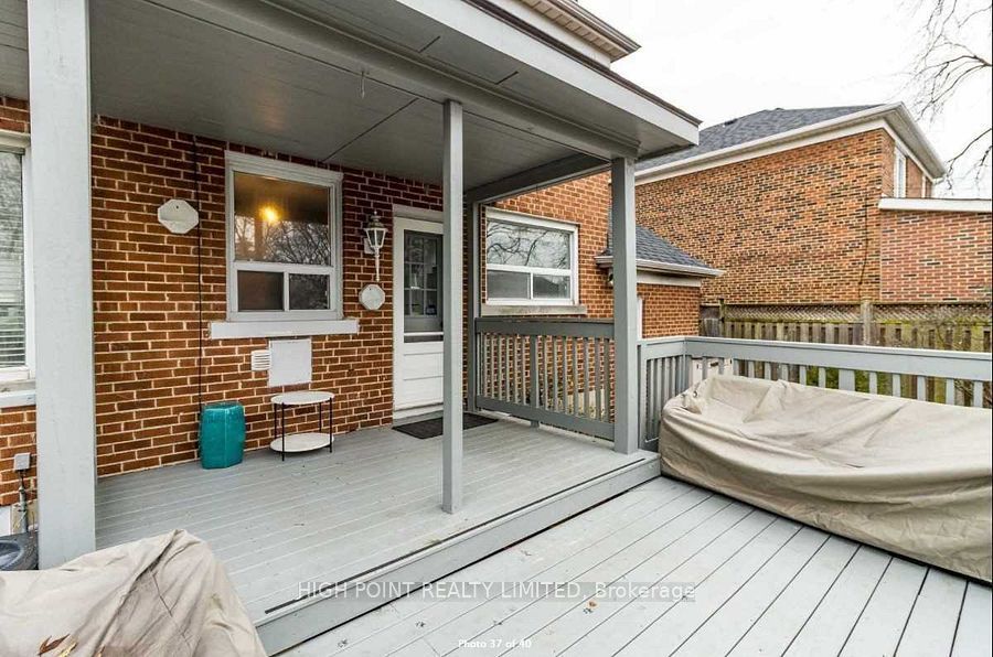 1090 Kipling Avenue, Toronto, ON M9B 3M2 7