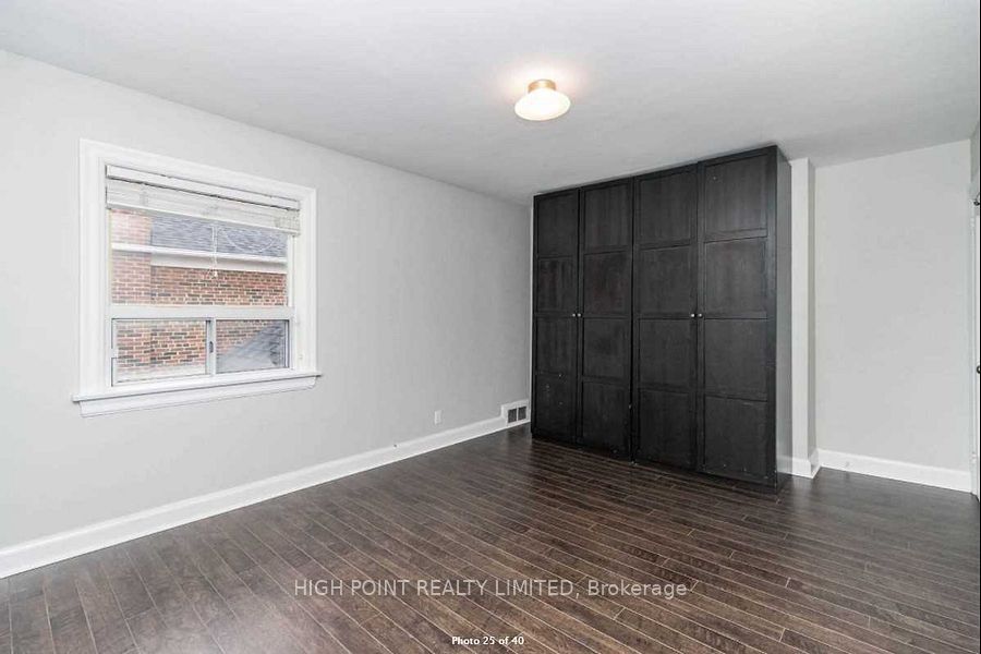 1090 Kipling Avenue, Toronto, ON M9B 3M2 11