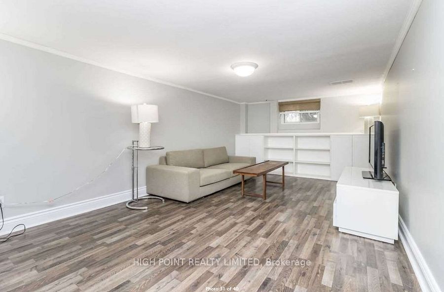 1090 Kipling Avenue, Toronto, ON M9B 3M2 10