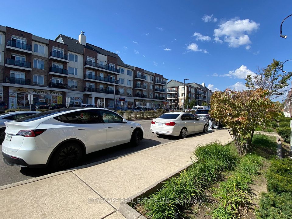 10 Sky Harbour Drive, Brampton, ON L6Y 0V7 5