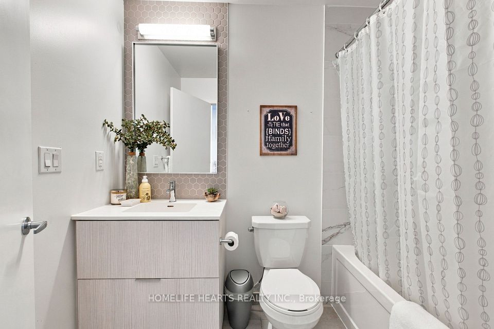 2520 Eglinton Avenue W 1412, Mississauga, ON L5M 0Y4 24