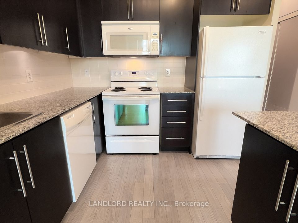 25 Viking Lane 1651, Toronto, ON M9B 0A1 3