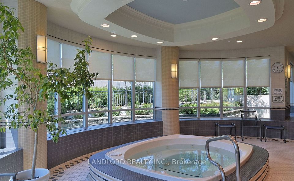 25 Viking Lane 1651, Toronto, ON M9B 0A1 19
