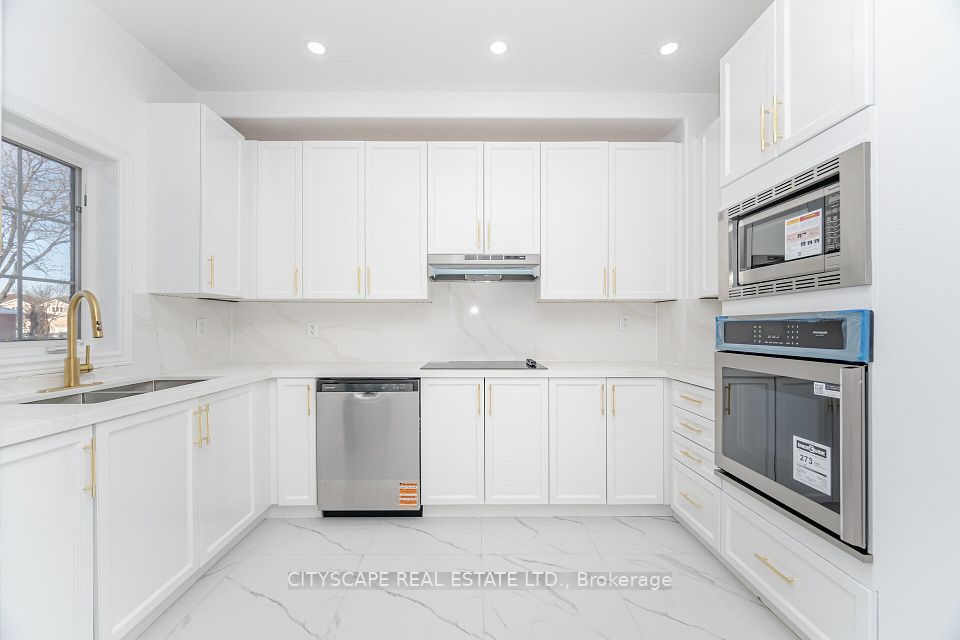 5843 Prairie Circle, Mississauga, ON L5N 6B4 13