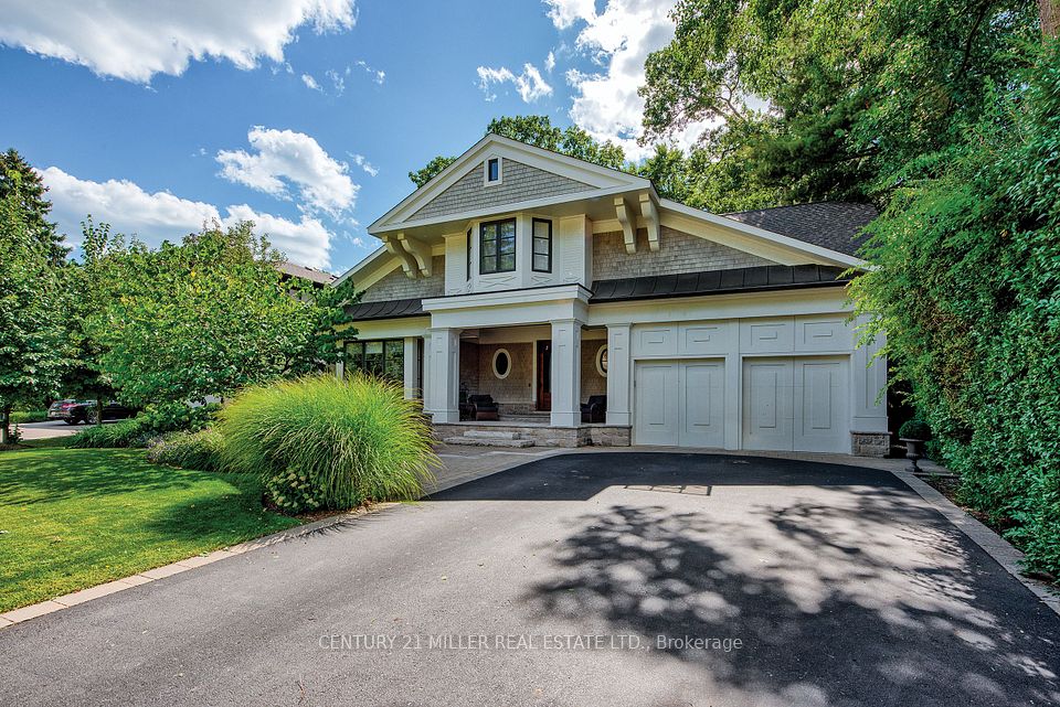 Detached at 416 Wedgewood Drive, Oakville, ON L6J 4S4