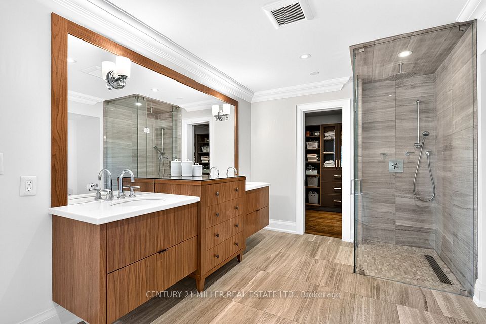 416 Wedgewood Drive, Oakville, ON L6J 4S4 21