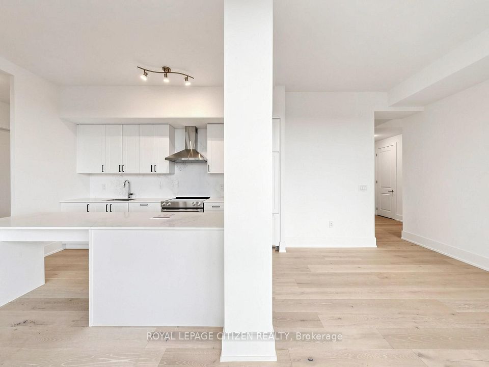 1063 Douglas McCurdy Common 709, Mississauga, ON L5G 0C5 7