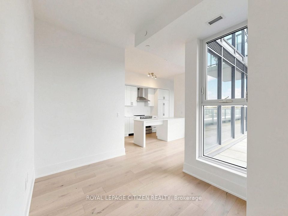 1063 Douglas McCurdy Common 709, Mississauga, ON L5G 0C5 18