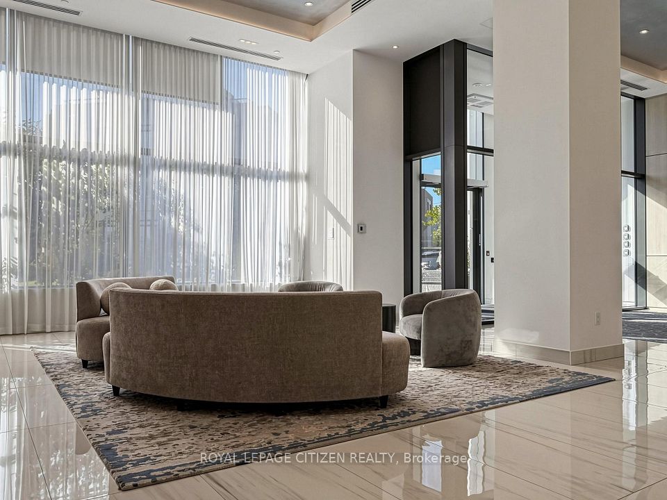 1063 Douglas McCurdy Common 709, Mississauga, ON L5G 0C5 3
