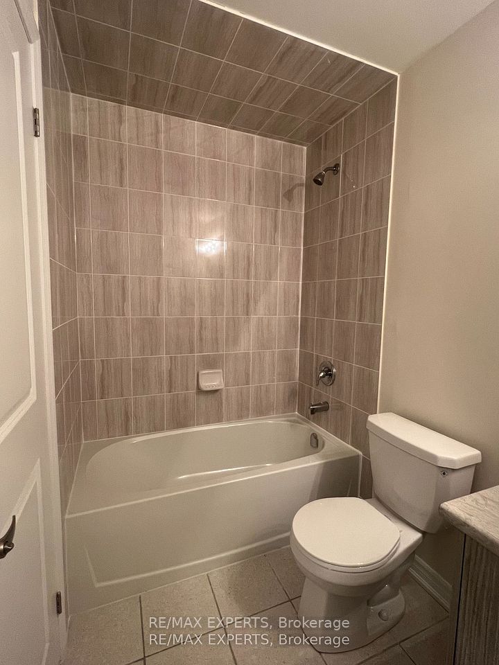 50 Halliford Place 608, Brampton, ON L6P 4R1 21