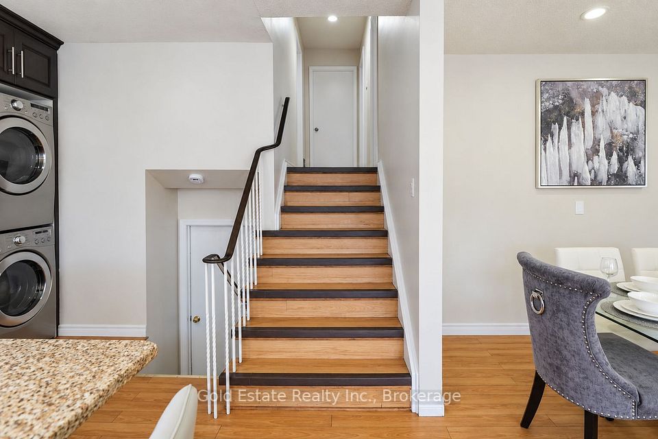 44 Bruce Beer Drive, Brampton, ON L6V 2W7 24