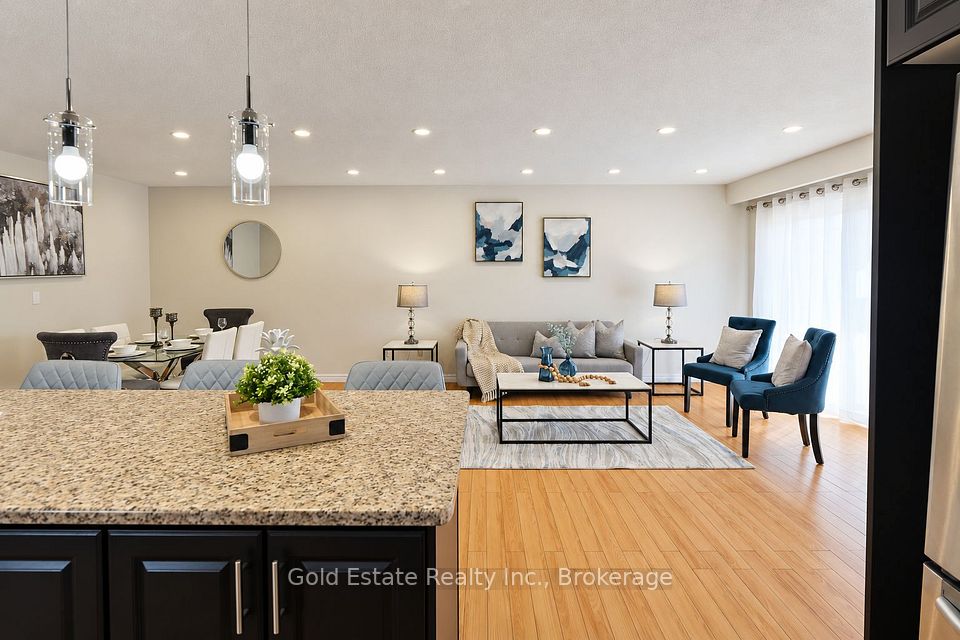 44 Bruce Beer Drive, Brampton, ON L6V 2W7 17