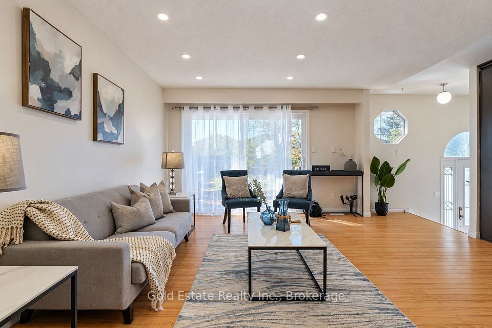 44 Bruce Beer Drive, Brampton, ON L6V 2W7 7