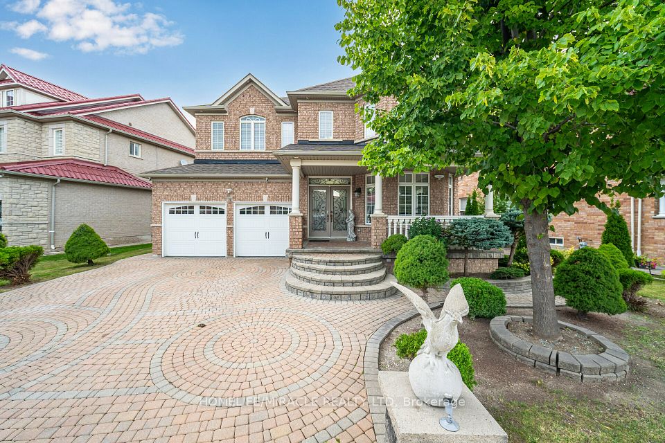 Detached at 21 Summershade Street, Brampton, ON L6P 2C2