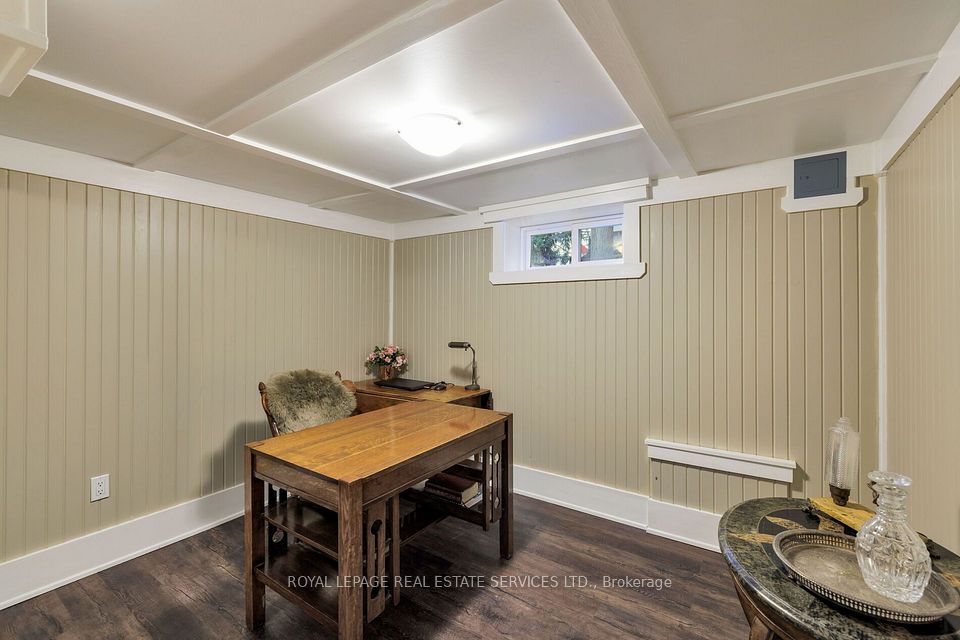 1099 Sixth Line, Oakville, ON L6H 1W6 25
