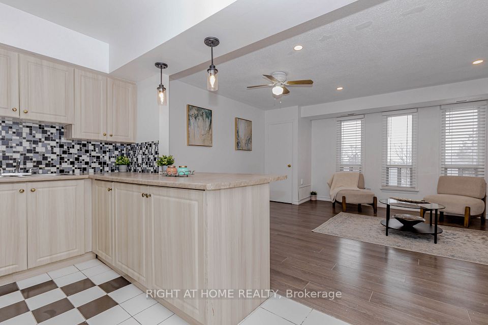 Condo Townhouse at 40 Rexdale Boulevard 3, Toronto, ON M9W 5Z3