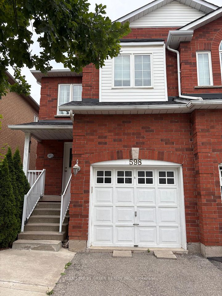 598 Dolly Bird Lane (Upper), Mississauga, ON L5W 1G7 2