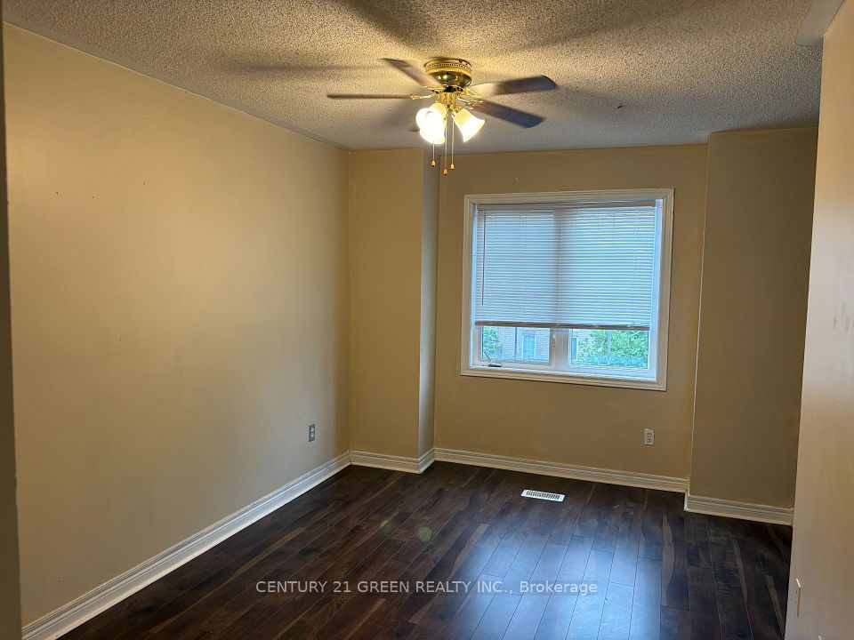 598 Dolly Bird Lane (Upper), Mississauga, ON L5W 1G7 5