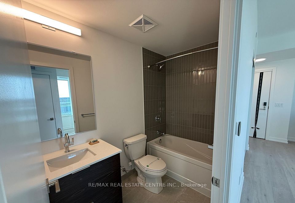 2501 Saw Whet Boulevard 505, Oakville, ON L6M 5N2 8