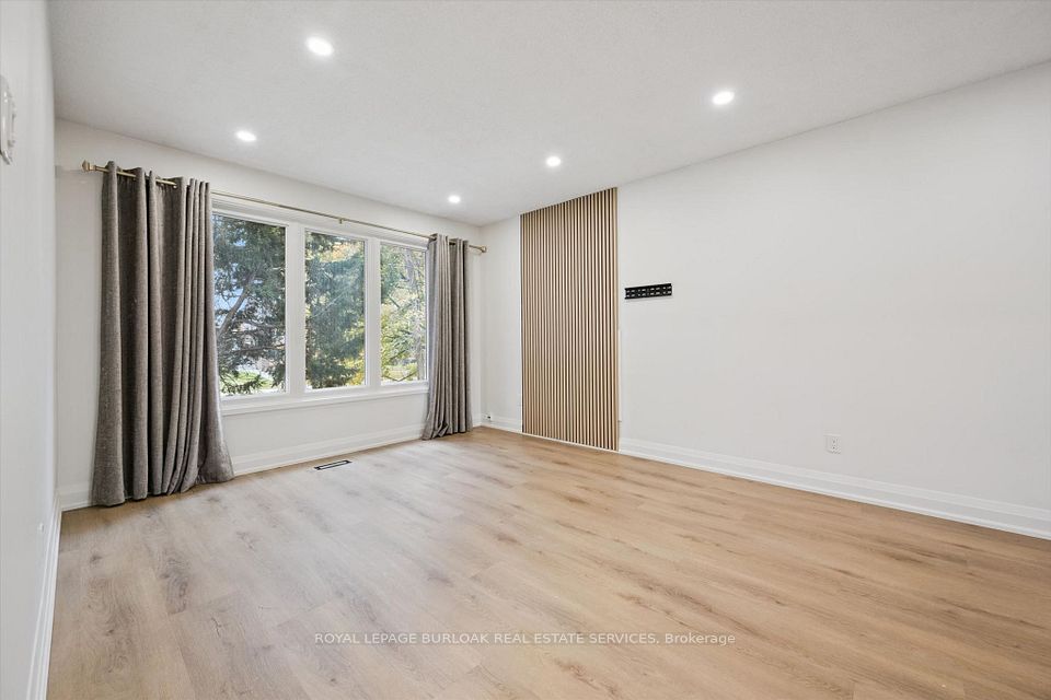 631 Guelph Line, Burlington, ON L7R 3M7 6