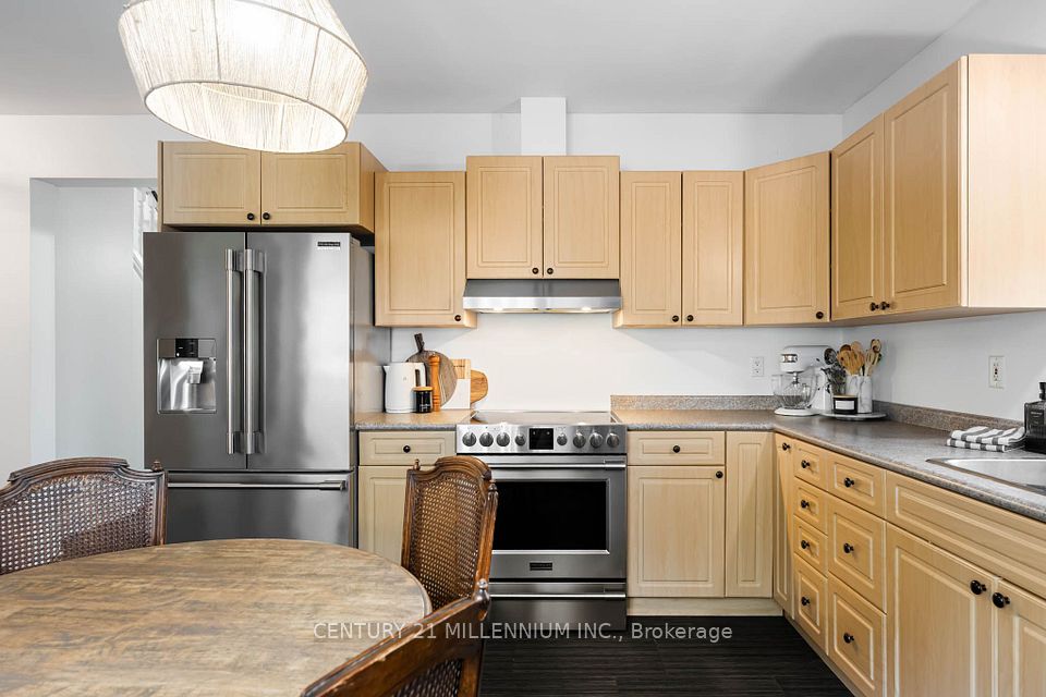 8 William Street, Brampton, ON L6V 1L2 11