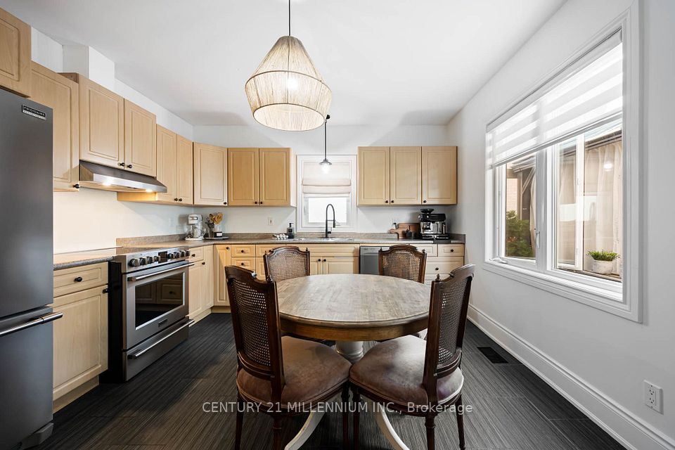 8 William Street, Brampton, ON L6V 1L2 10