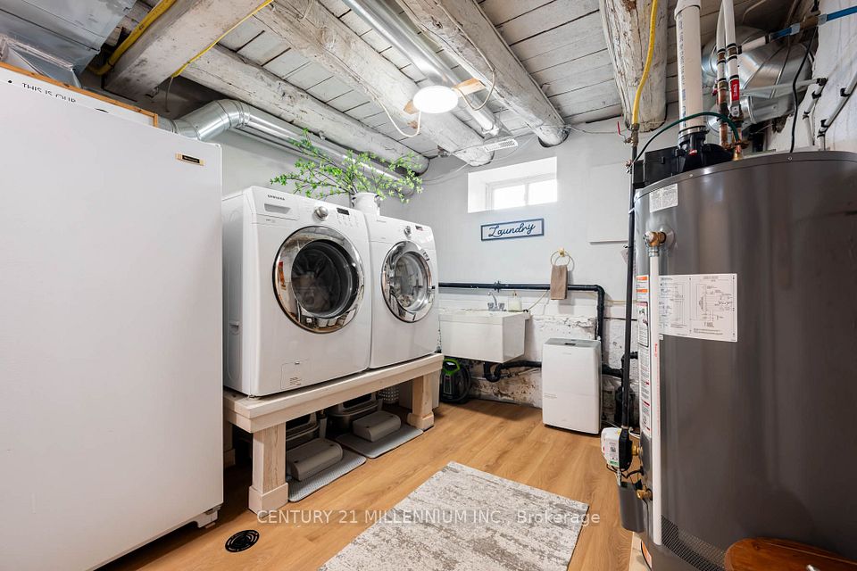 8 William Street, Brampton, ON L6V 1L2 22