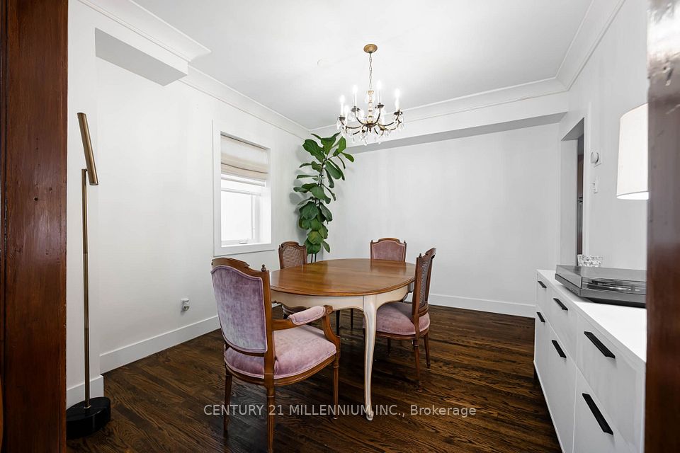 8 William Street, Brampton, ON L6V 1L2 8