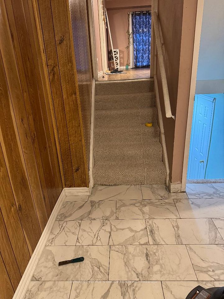 Semi-Detached at 52 Judith Crescent, Brampton, ON L6S 3J4