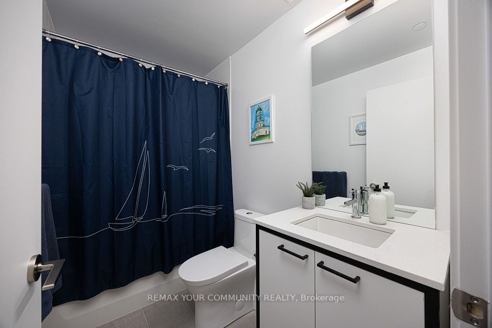1808 St. Clair Avenue W 304, Toronto, ON M6N 0C1 24